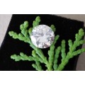 Beautiful 1.73 ct 7.90 mm White  color I-K Si1 Round Cut Moissanite