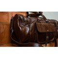 Stunning Oval Shaped Duffle Bag - Perfect For Your Travelling Needs At An Excellent Price!!