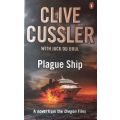Plague Ship - Clive Cussler with Jack Du Brul - Softcover - Adventure