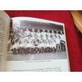 The Harlequin´s: 125 Years of Rugby Football by Philip Warner. 1st ed 1991. H/C. 253 pp