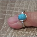 women`s girls ladies female cute costume jewelry ring silver looking with a turquoise stone