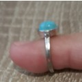 women`s girls ladies female cute costume jewelry ring silver looking with a turquoise stone