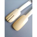 Olive Wood Salt and Pepper Shackers + Salad Servers made of Bone in excellent Condition