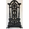 VINTAGE WROUGHT IRON STAND