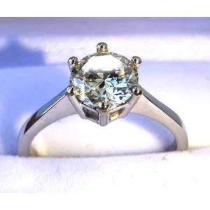 1ct Diamond engagement ring, 18ct White Gold * Certified Diamond *