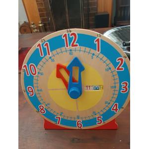melissa and doug turn and tell clock