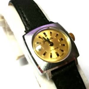 armani 1909
