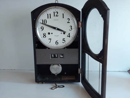 Cuckoo & Wall Clocks - VINTAGE SEIKO 30 DAY JAPAN WALL CLOCK IN A WOODEN  CASING, WITH KEY AND PENDULUM AND WORKING was sold for  on 13 Apr at  22:33 by