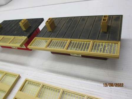 TRI-ANG RAILWAYS OO R.459A Large Station Set Lineside Hornby Triang