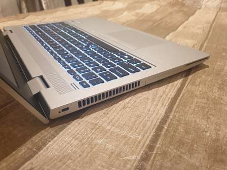 **Warranty TILL 2023** HP ProBook 650 G4, 8th GEN I5 8250U, 16GB RAM, 256Gb SSD + 500Gb HDD, FHD IPS