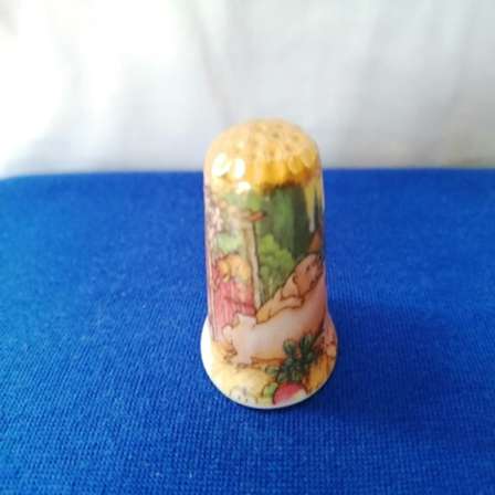 Birchcroft Royal Family Series Thimbles. Fine Bone China. Queen
