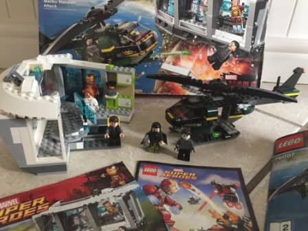 Lego Sets - Lego 76007 Marvel Iron Man 3 Movie Malibu Mansion Attack - With  Box Was Listed For R799.99 On 11 May At 11:46 By Ag Pleez Daddy In Cape  Town (Id:340265754)