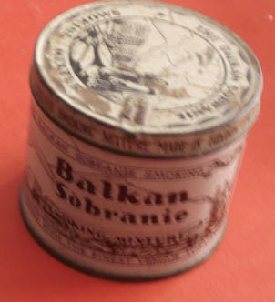 Collectable The Balkan Sobranie Tin