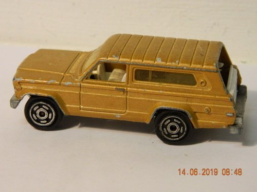 majorette jeep cherokee 236