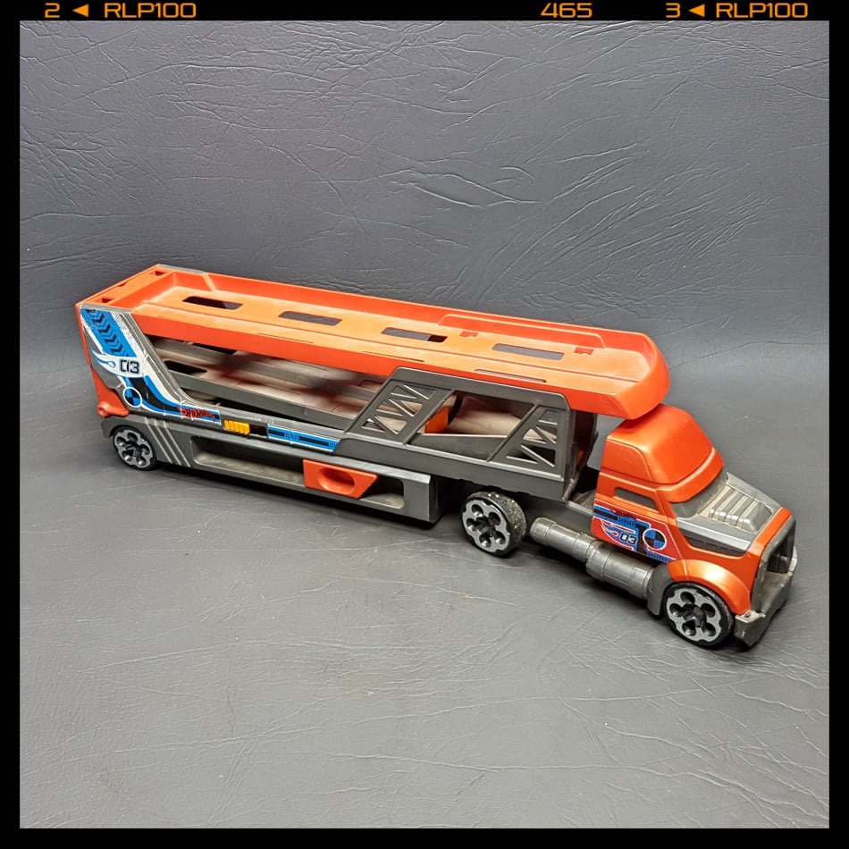 Models Large Original Hot Wheels Car Carrier Truck Was Sold For R120 00 On 22 May At 22 01