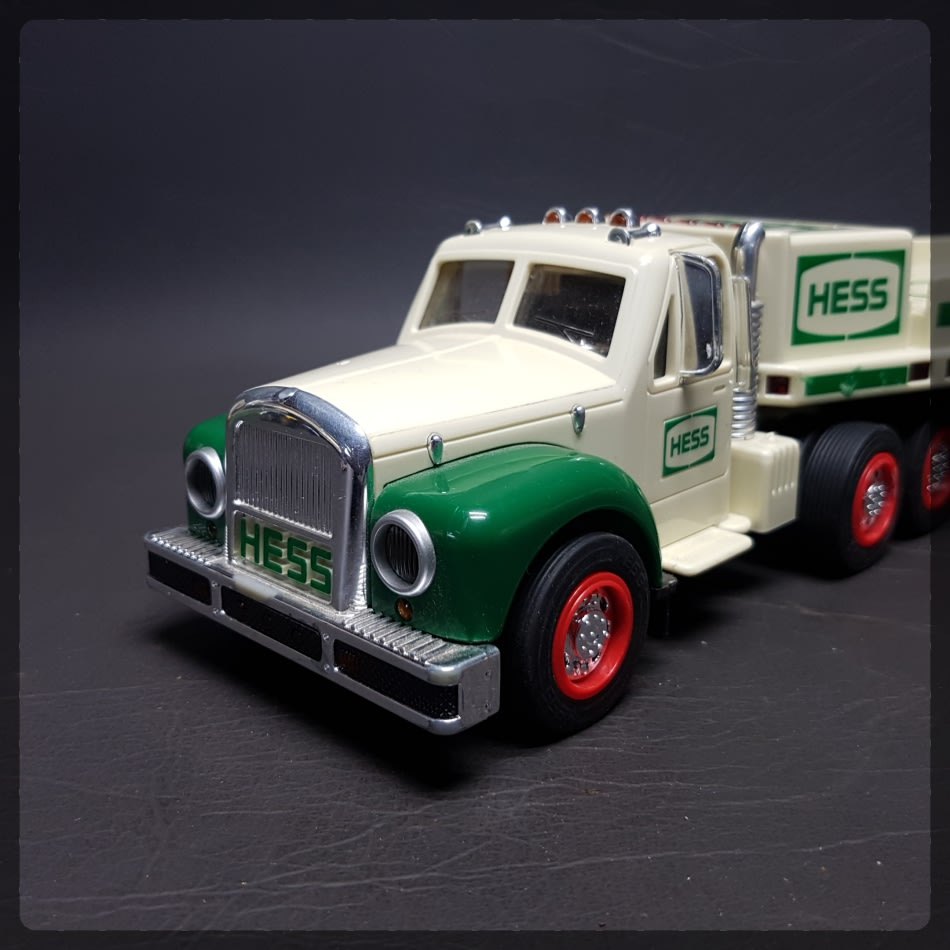 Models RARE!!! Large Original Vintage HESS Gasoline