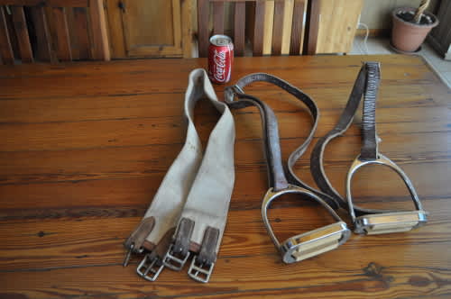 Stirrups With Leather Belts