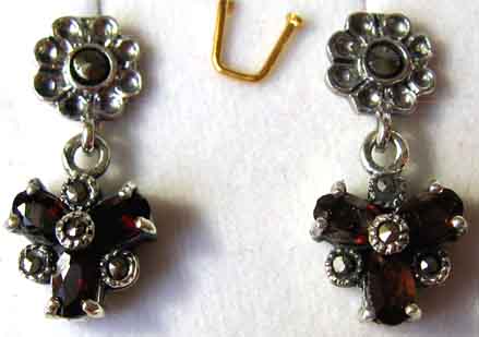 Beautiful Sterling Silver, Marcasite and Garnets Earrings