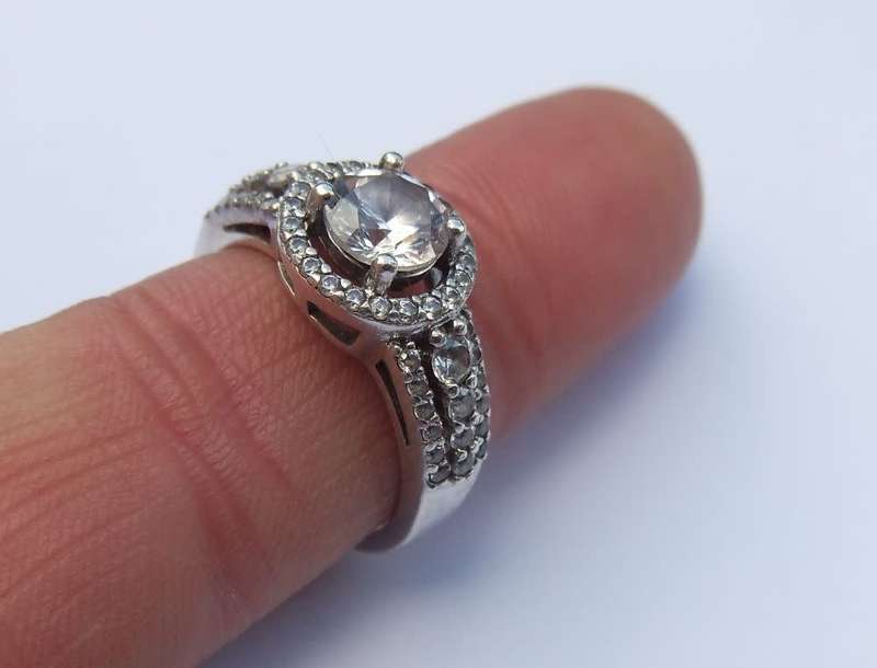 Rings - WOW !! A BEAUTIFUL SOLID STERLING SILVER RING SET WITH MORE ...