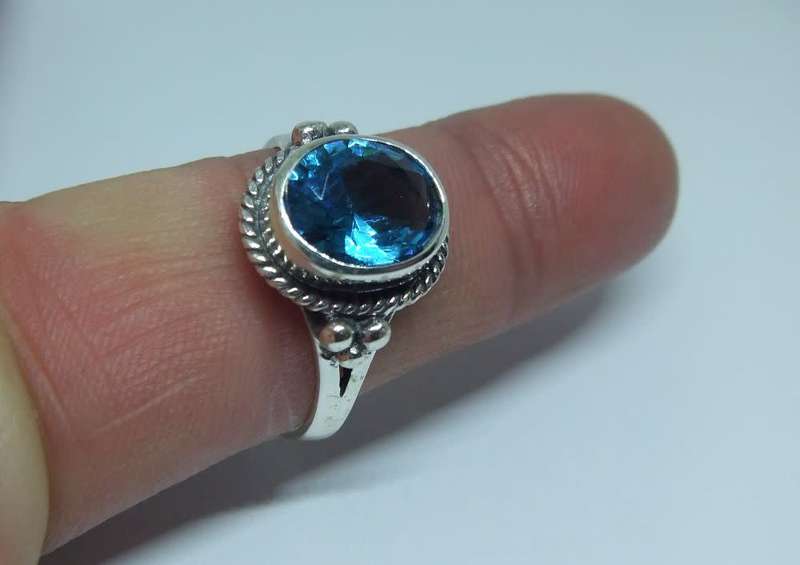 Rings - WOW !! A gorgeous Solid Sterling Silver ring with a large ...