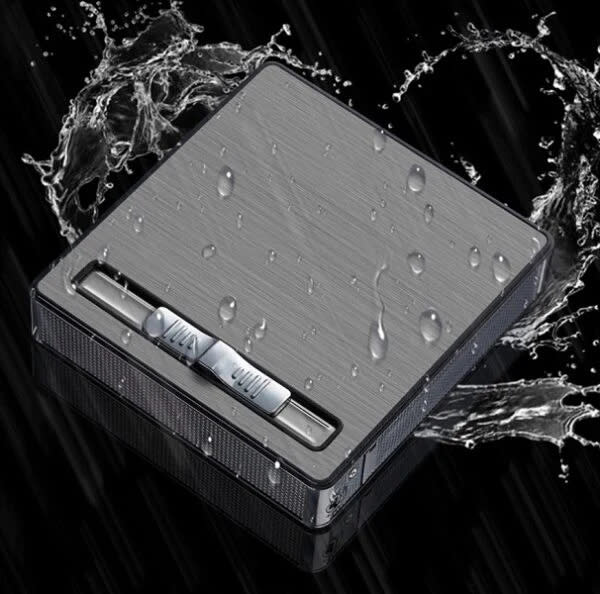 2 in 1 Cigarette Holder Case with Gas Refillable Lighter Fots 20 Cigarettes