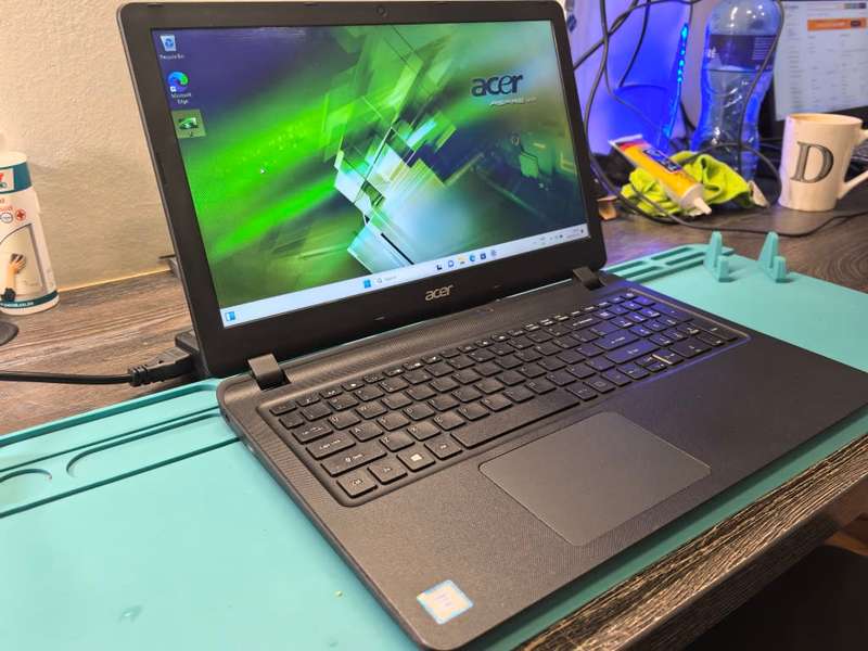 Laptops & Notebooks - ACER EX2540-i3-6006U-8GB DDR4 RAM-240GB SSD-HD ...