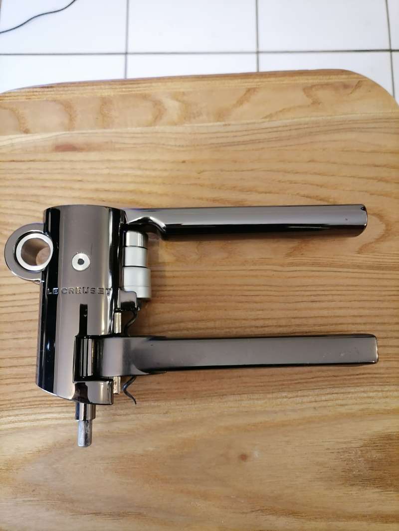 Cork Screws & Bottle Openers Le creuset wine opener with Original Box