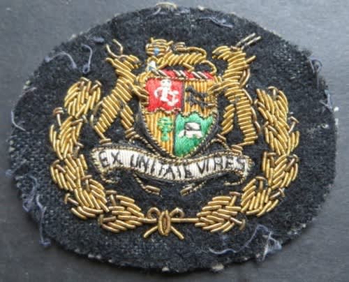 SA Navy Class 1 Warrant Officer`s Cap Badge