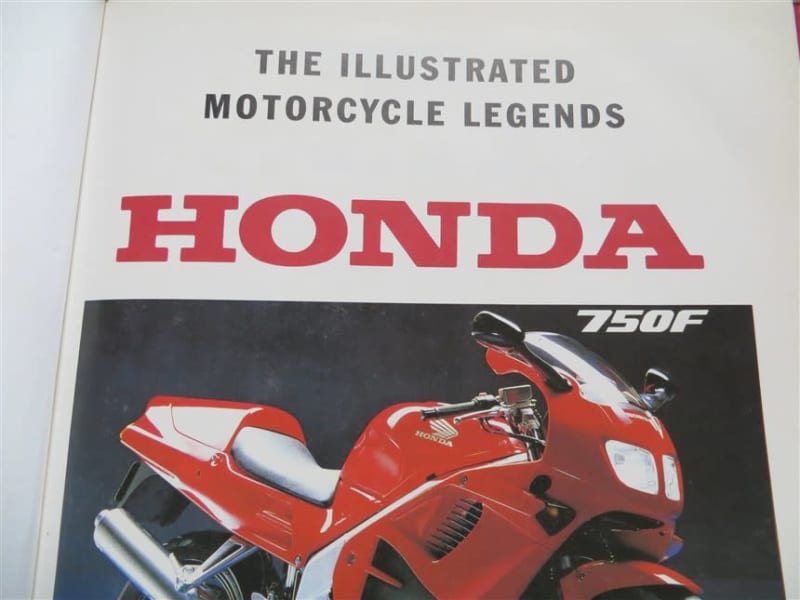 The Illustrated History of HONDA motorcycles - Roy Bacon