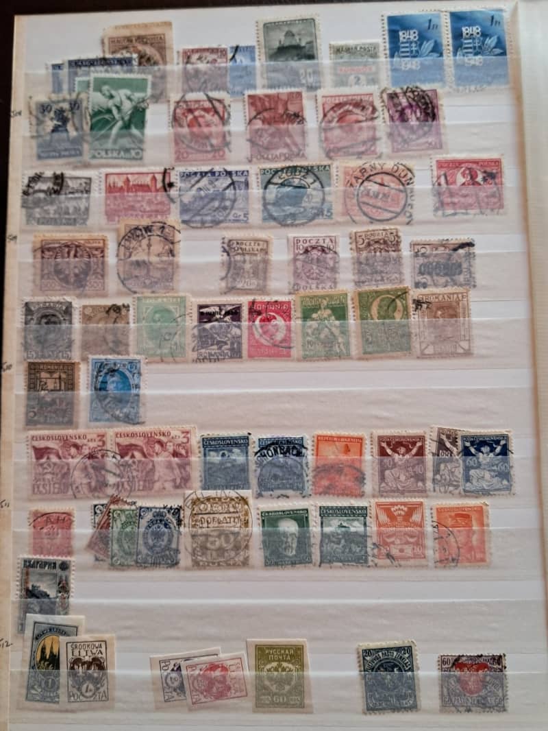 SMALL COLLECTION OF OLDER EUROPE STAMPS IN  8 PAGE STOCK BOOK (16 BOTH SIDES)