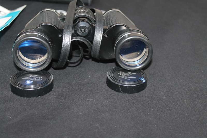 Binoculars Tasco Zip 318Z Binoculars was sold for 41.00 on 3 Jul at