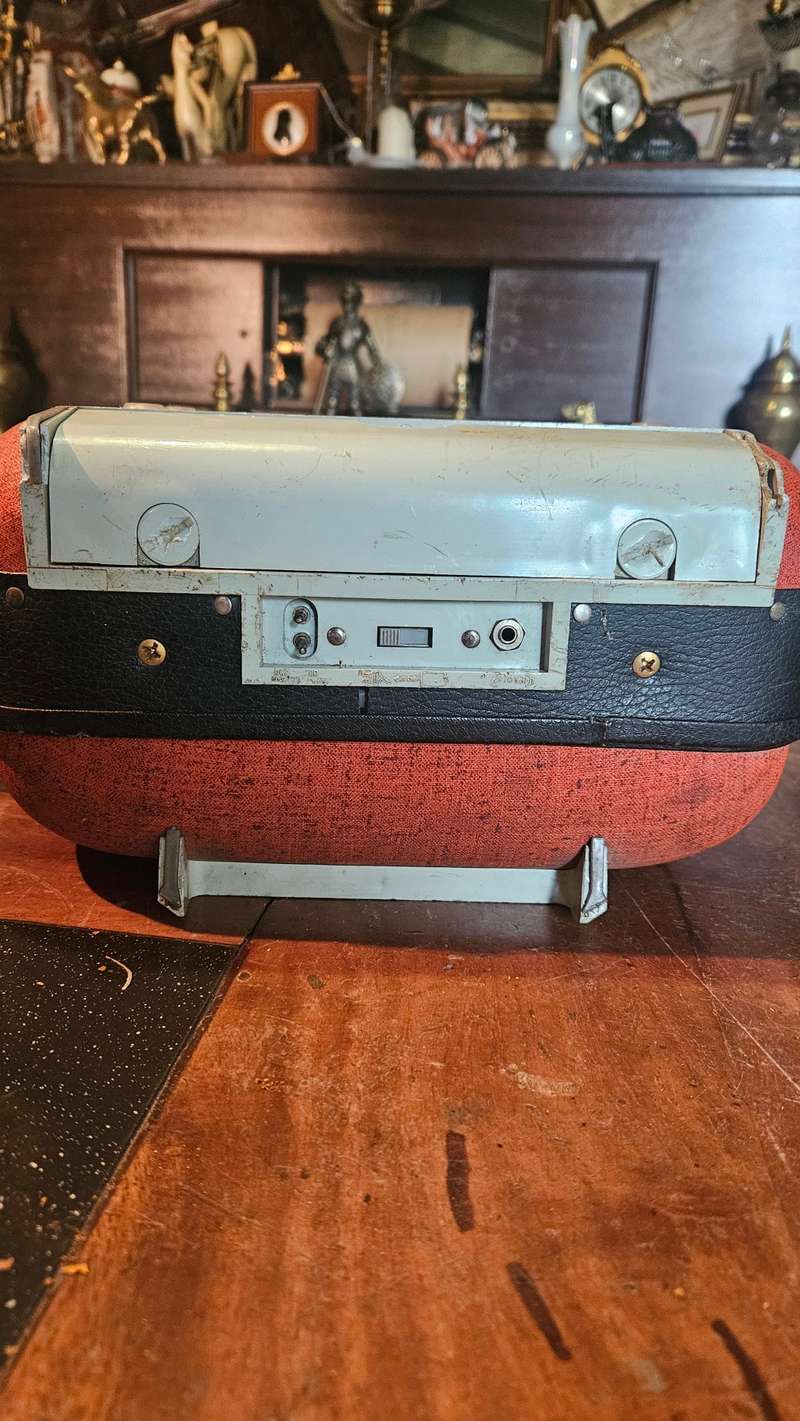 Électrophone Vintage Teppaz Tourist (Lyon) – À Réviser / Pour Pièces – Occasion