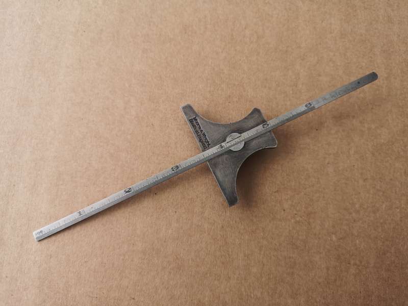 Tools Moore & Wright micrometer and depth gauge for sale in Cape Town