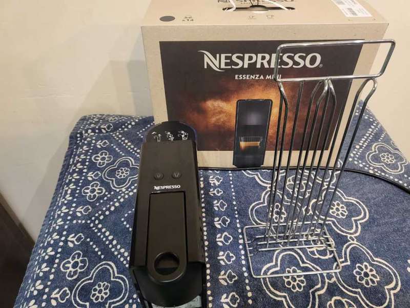 Espresso & Coffee Machines Nespresso Essenza Mini Coffee Machine