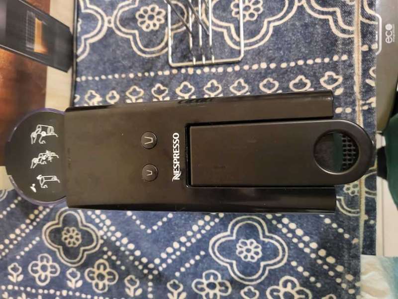 Espresso & Coffee Machines Nespresso Essenza Mini Coffee Machine