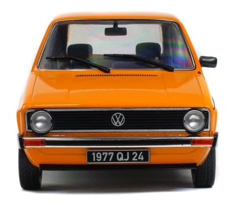 Volkswagen Golf Mk I  1980 orange 1/43 Minichamps NEW+boxed  #4025 instant wheels