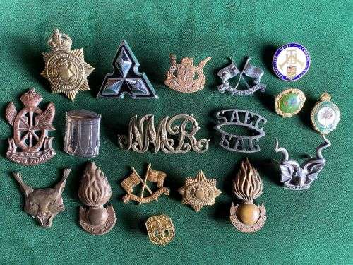 South African Army - SELECTION OF 18 SA AND SWA BADGES-SOME OF THEM ...