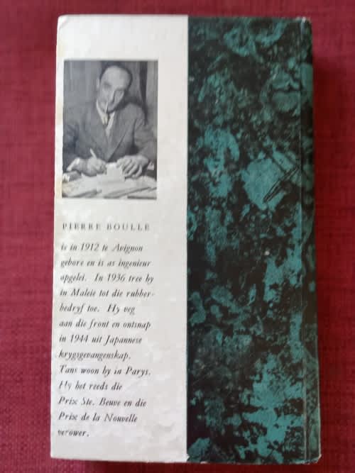 Die Brug oor die Rivier Kwaï deur P Boulle. 1ste Afrikaanse uitgawe 1962. H/B. 239 pp.