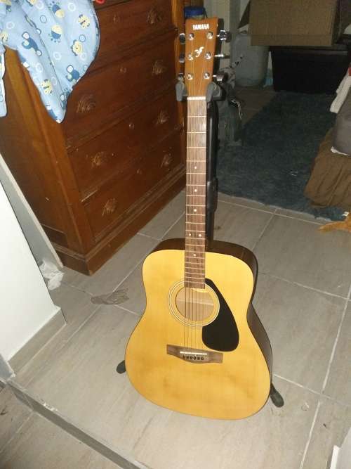 Acoustic Yamaha f310 acoustic guitar was listed for R2,000.00 on 12