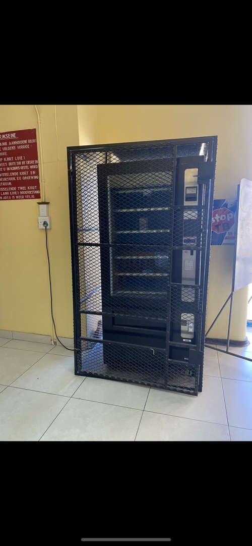 Other Electronics VENDING MACHINE for sale in South Africa (ID526074722)
