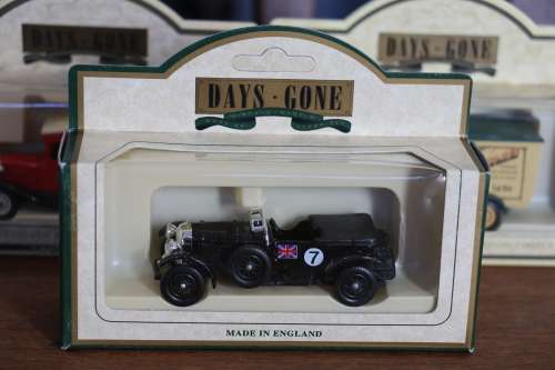 Models - LLEDO Days Gone Diecast Vintage Model Car - 1930 Bentley 4.5 ...