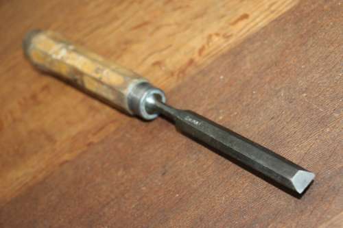 Tools - Vintage ULMIA Chisel was sold for R368.00 on 11 Sep at 18:22 by ...