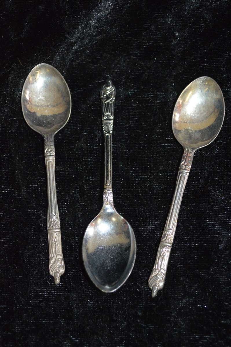 Silver 3x apostle spoons for sale in East London (ID590599536)