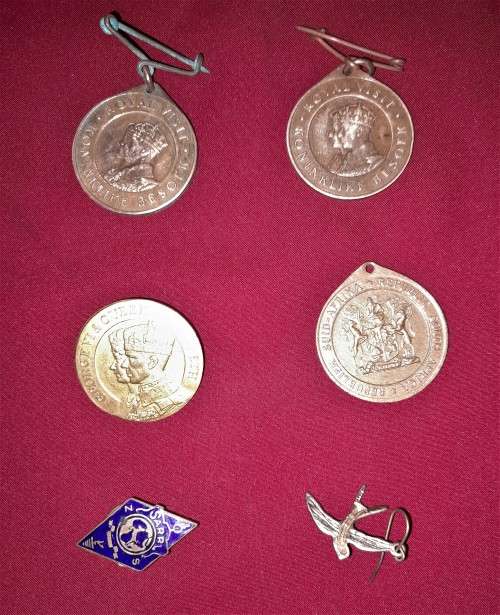 Commemorative 1947 ROYAL VISIT COMMEMORATIVE MEDALS for sale in