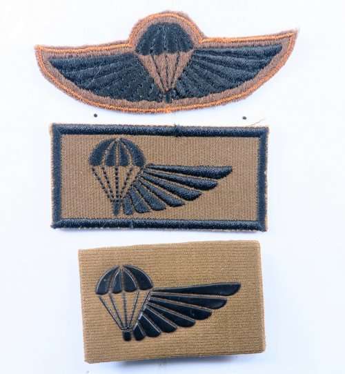 South African Army - South African Army Badges was sold for R110.00 on ...