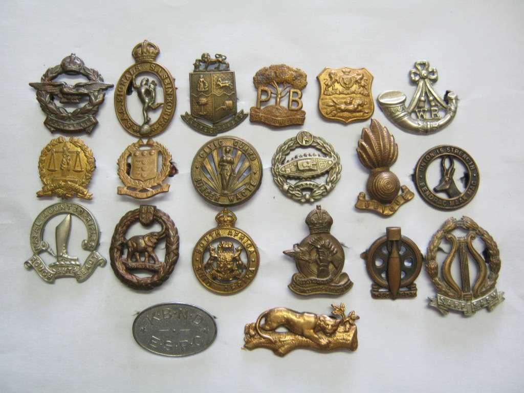 South African Army Lot of 20 SA Collar Badges. for sale in Springbok