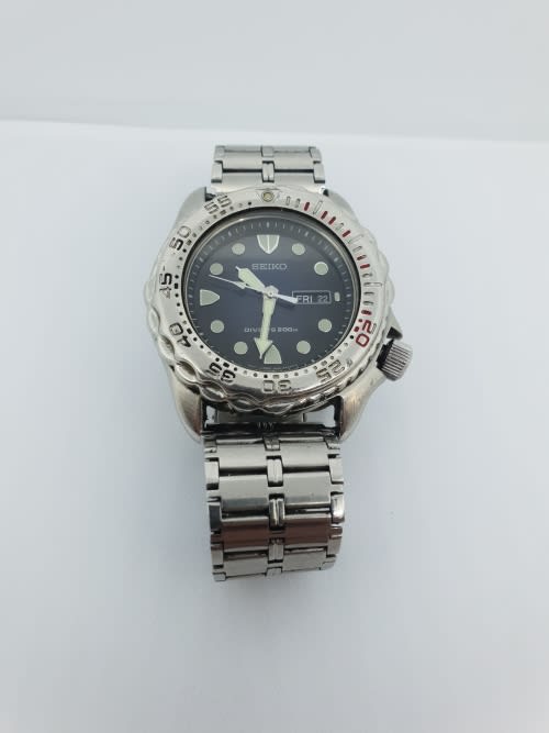 Rare & Collectable Watches - Seiko Divers watch - 200m - 7N36-6A40 -  sapphlex crystal - WORKING was sold for R1, on 4 Dec at 14:46 by  DeHoekStuff21 in Cape Town (ID:443970340)