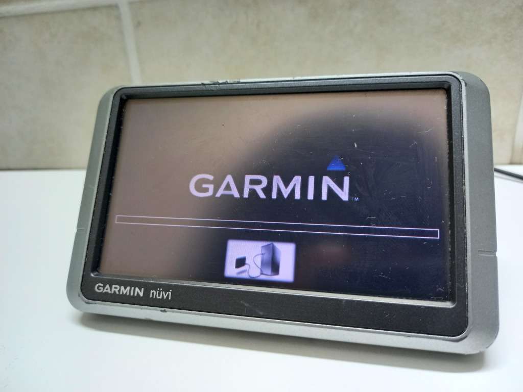 GPS Devices Full Touch Screen Garmin Nuvi Navigation Map System + SD