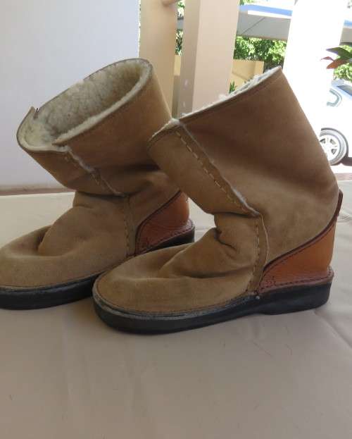 tan booties size 5