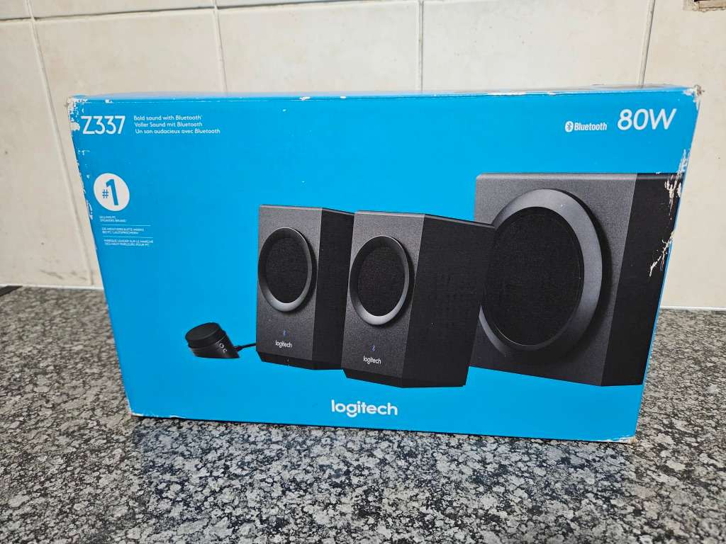 Bookshelf Speakers Logitech Z337 2.1 Bluetooth Speaker for sale in